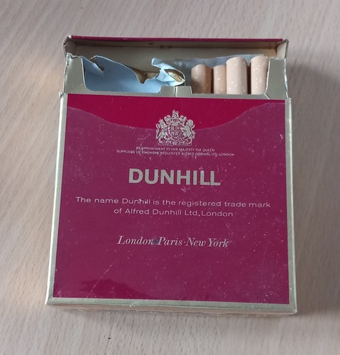 Alte zigarettenpackung dunhill - alte,